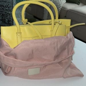 RADLEY LONDON LEATHER SATCHEL 3 DIVIDER PURSE YELLOW. 5 POCKETS INSIDE.